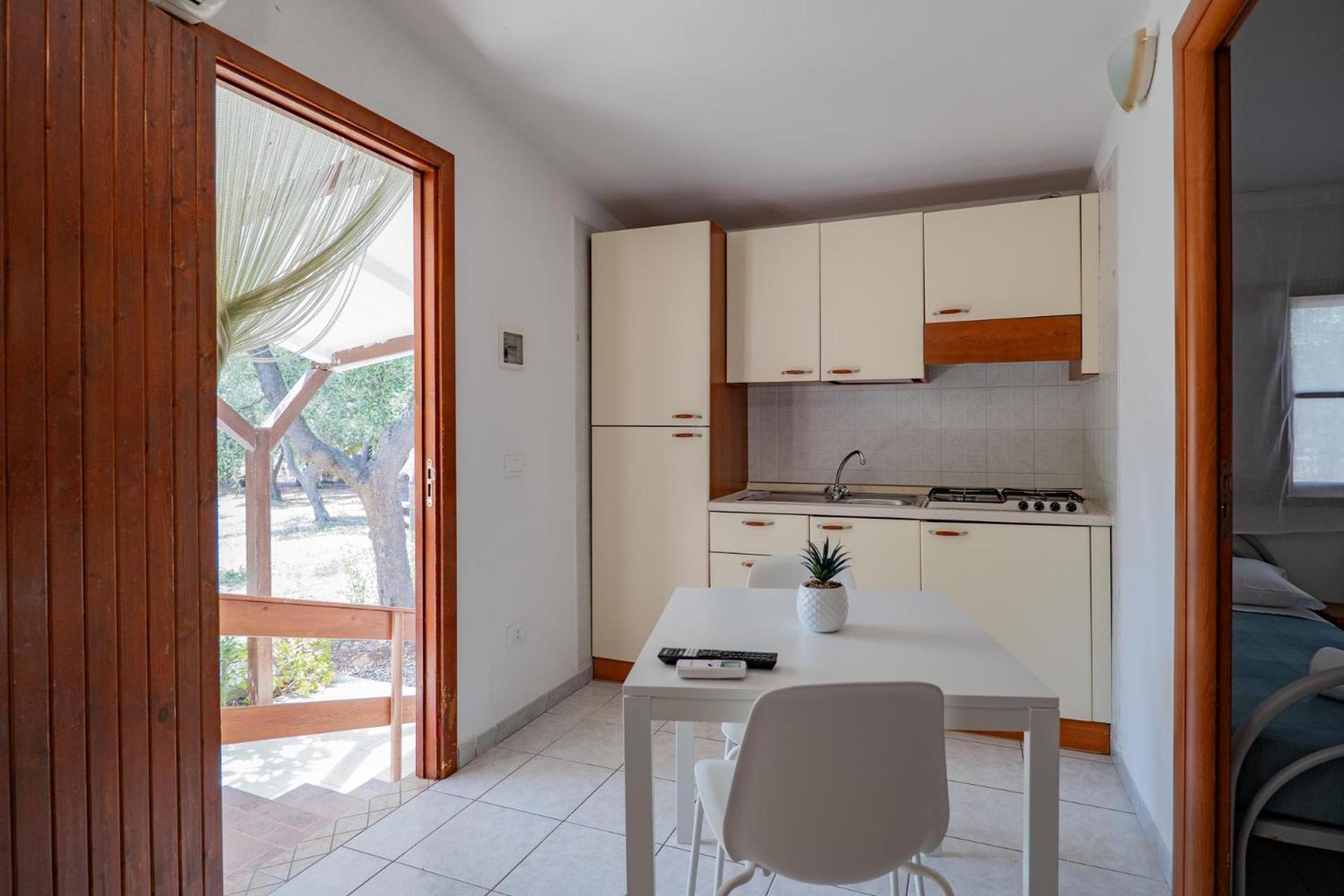Residence Lido Dei Pini Маттината Экстерьер фото