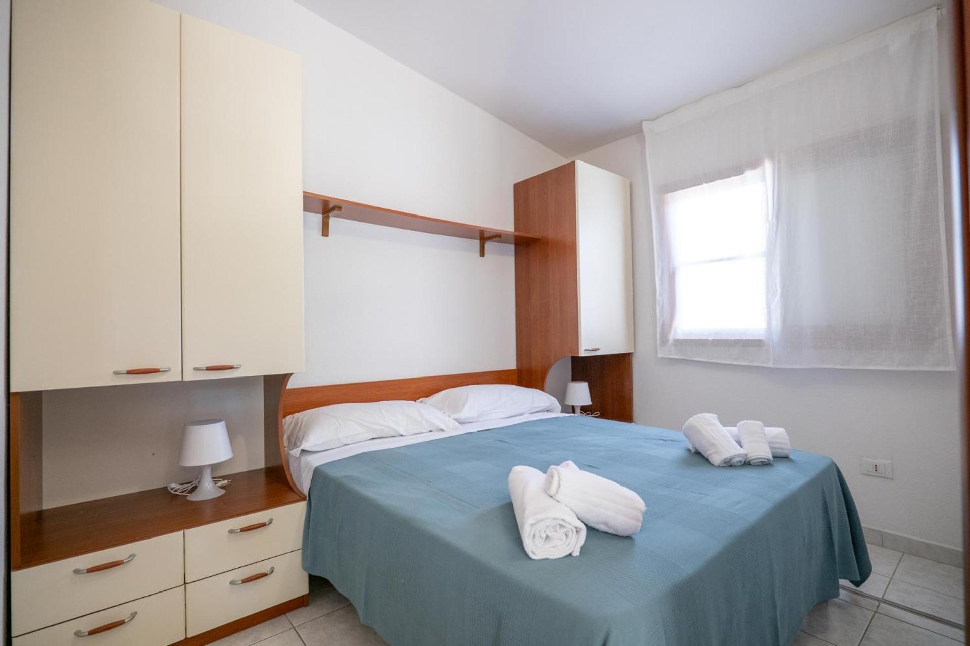 Residence Lido Dei Pini Маттината Экстерьер фото